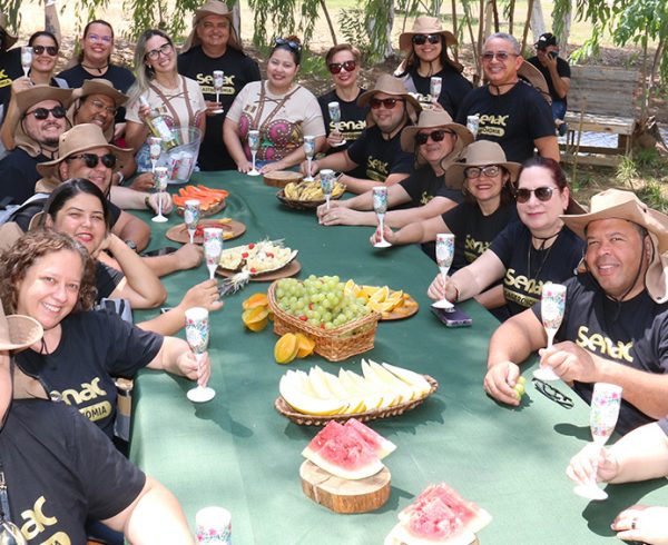 Exploração das vinícolas e degustação de uvas_o segundo dia da Missão Técnica no Vale do São Francisco